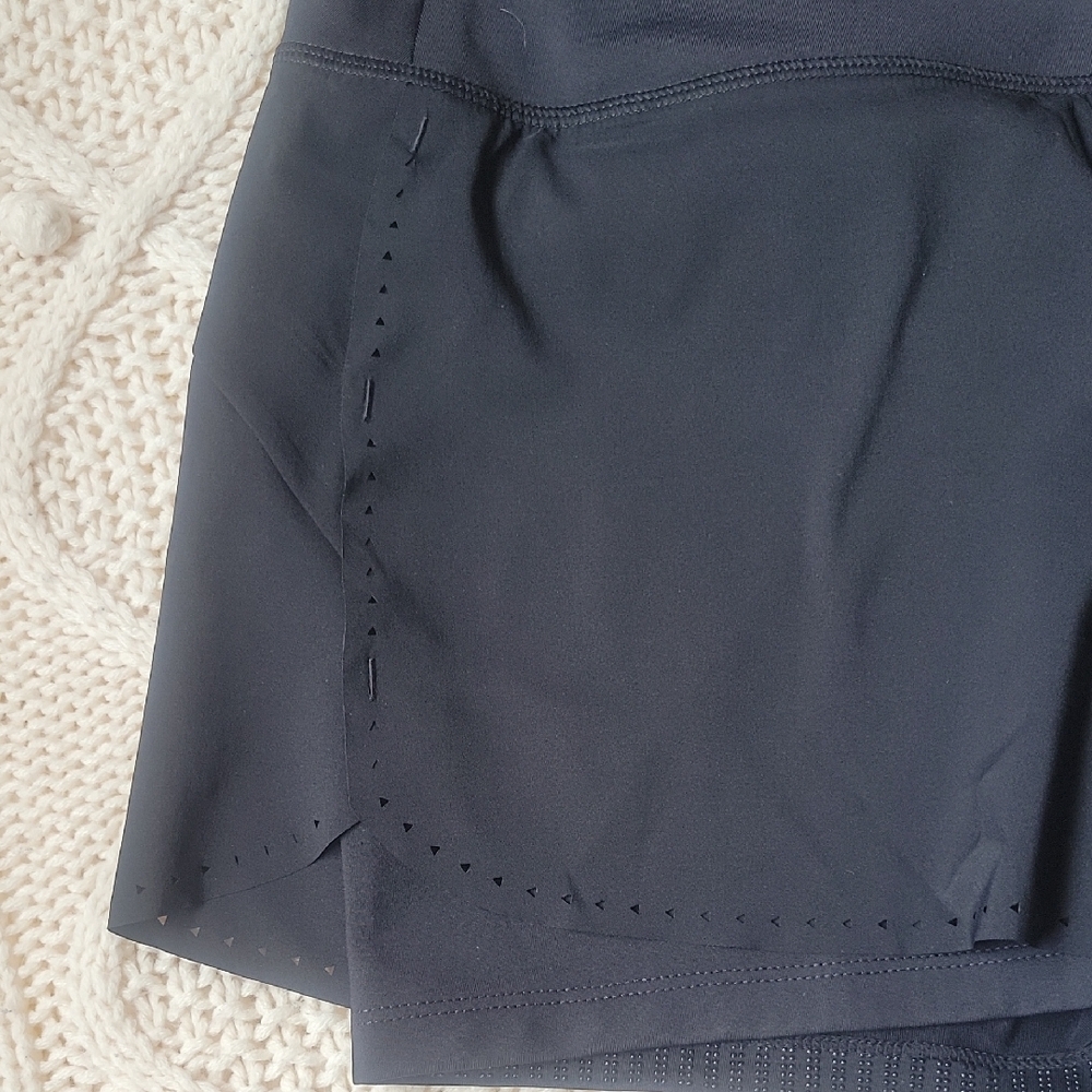 Athleta Women's Black Athletic Shorts - Picture 3 of 16